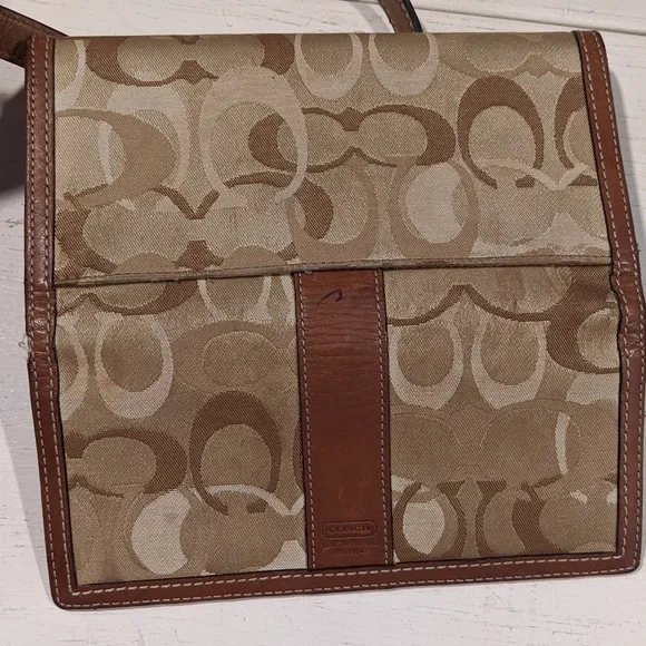 Coach Tan and Brown Tote Bag - Picture 10 of 11